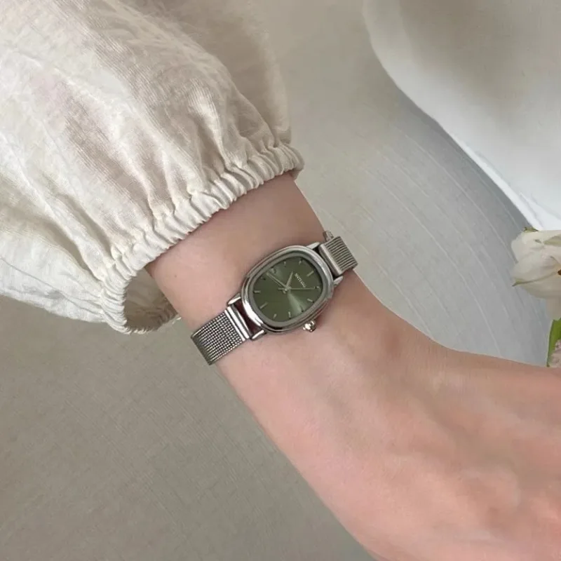 Luxury Watch Safe - Kleine Oval Zifferblatt Grüne Uhr Einfache